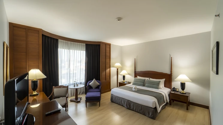 Grand Deluxe Room